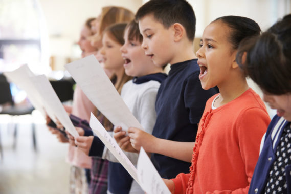 Kids singing in a choir
